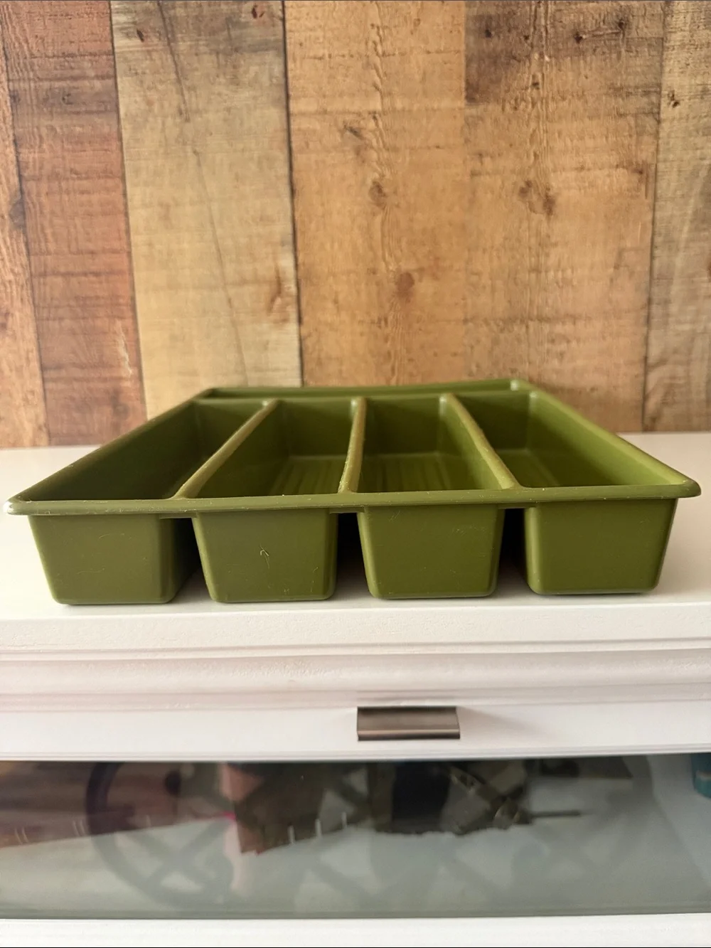 Vintage Avocado Green Plastic Utensil Tray Organizer